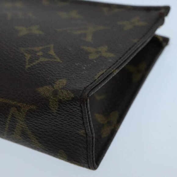 LOUIS VUITTON Monogram Poche Toilette 15 Pouch M47546 LV Auth 105340 - Picture 5 of 16